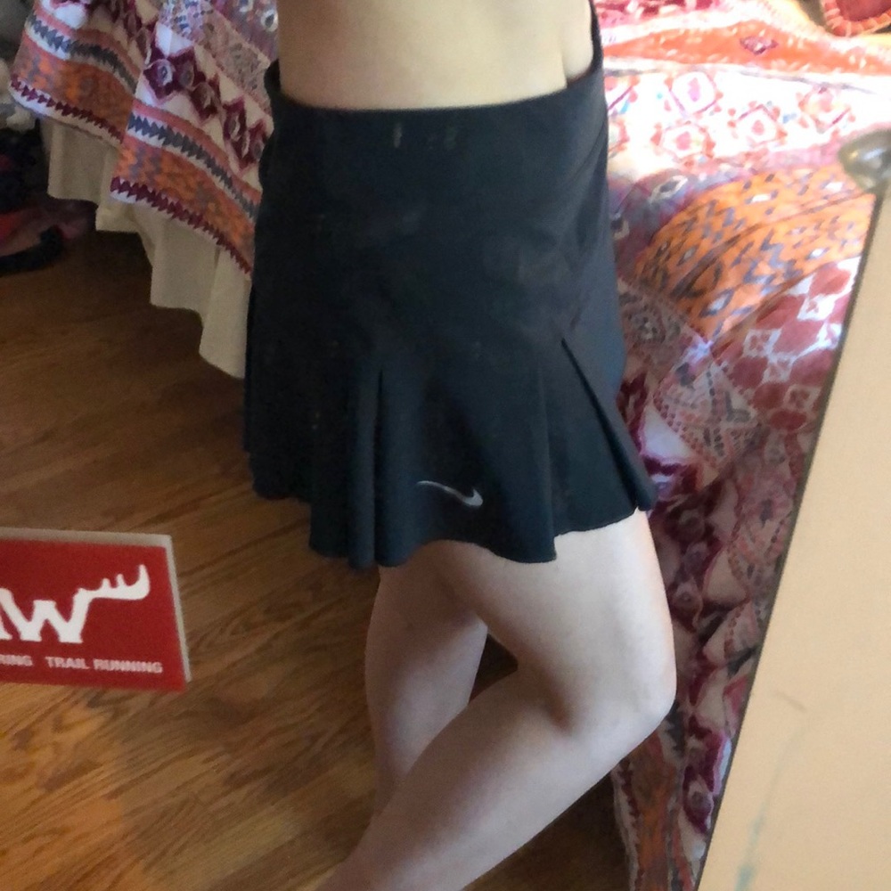 NIKE SKIRT